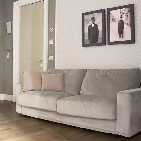 ゲストハウス Le Quattro Dame Luxury