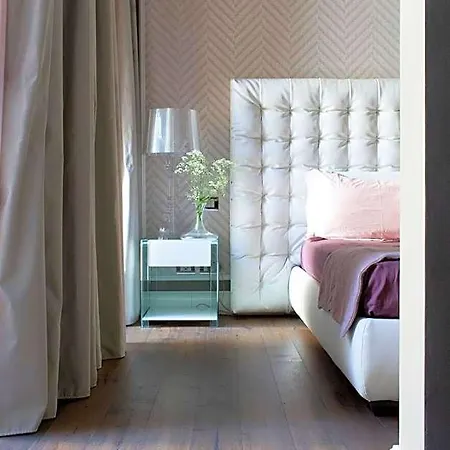 Le Quattro Dame Luxury Affittacamere 4*
