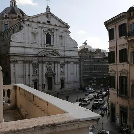 ゲストハウス Le Quattro Dame Luxury 4*