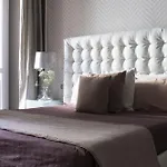 Le Quattro Dame Luxury בית הארחה 4*