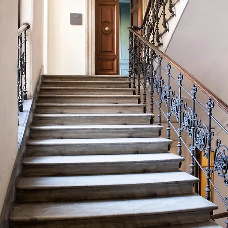 Casa de hóspedes Le Quattro Dame Luxury 4*