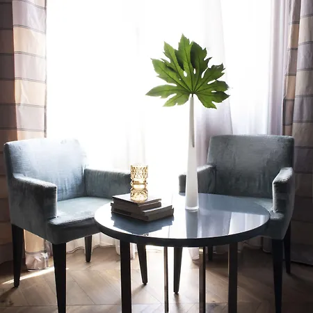 Le Quattro Dame Luxury 4* Roma