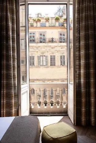 Le Quattro Dame Luxury Гостевой дом Рим